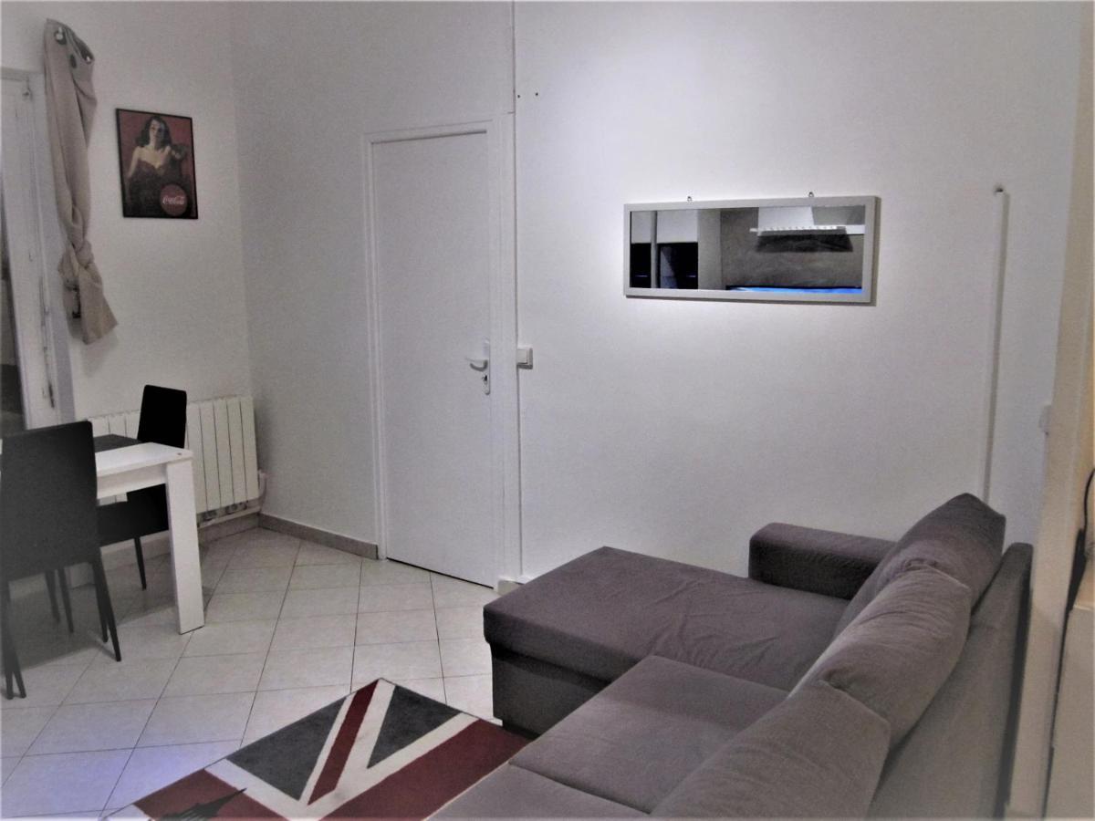 Location 4 Pieces Proche Centre-ville Et Autoroutes *