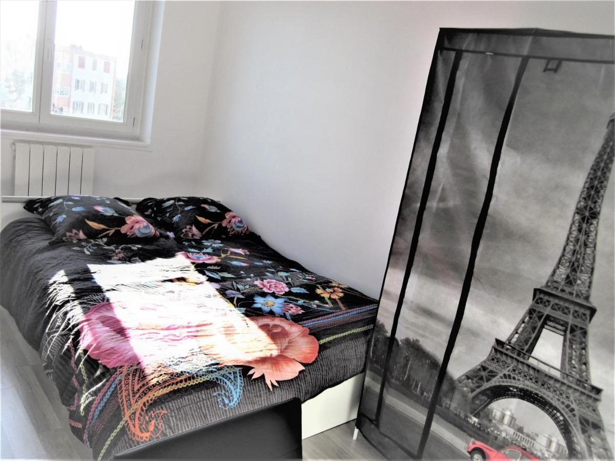 Location 4 Pieces Proche Centre-ville Et Autoroutes *