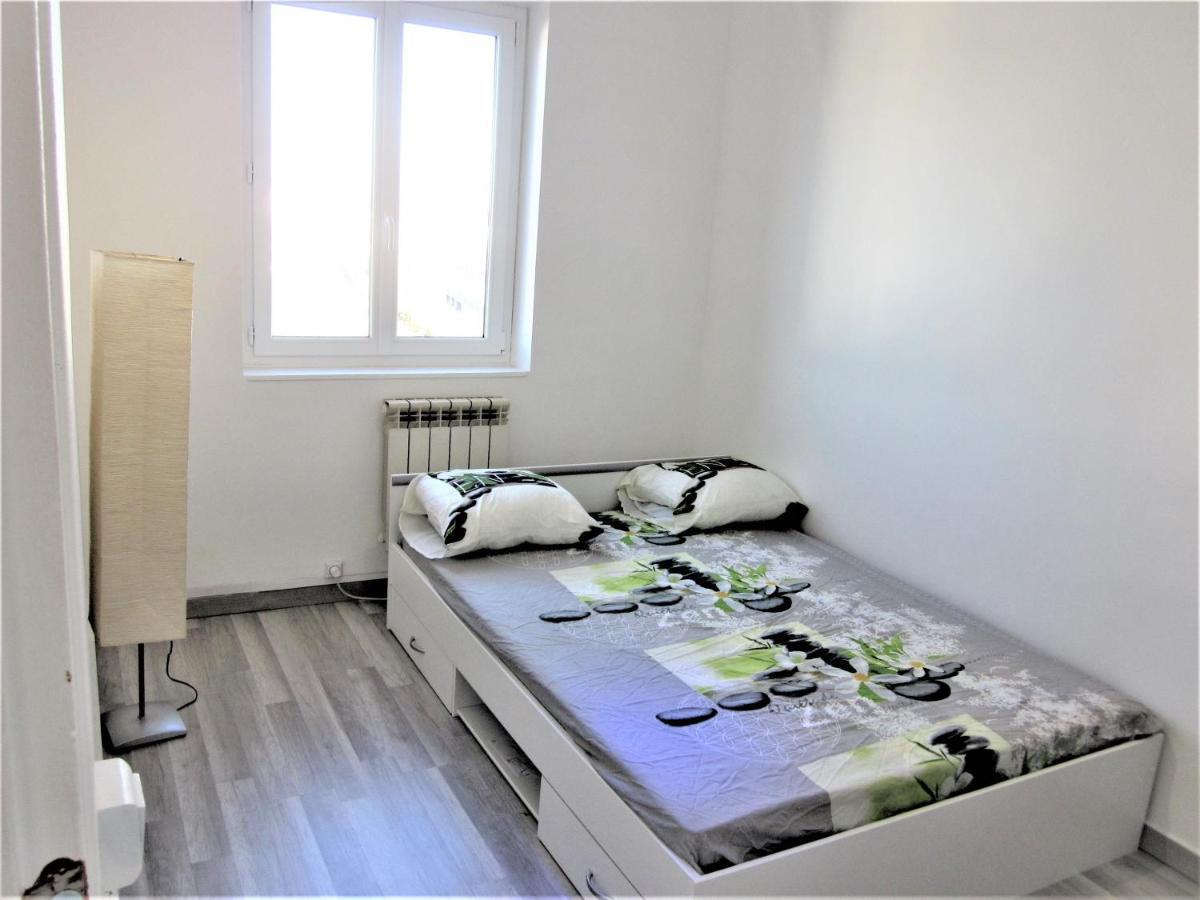 Location 4 Pieces Proche Centre-ville Et Autoroutes Apartment Melun